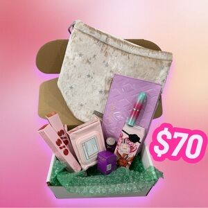Pouch with Beauty Bundle
